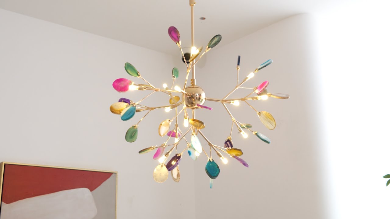 Agate Flake Chandelier by Vakkerlight &ndash; A Dazzling Fusion of Nature and Design