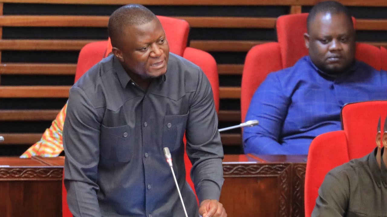 “TUSILETE USHABIKI HII NCHI INAPIGWA POLISI WANAIBIANA, MLIKUWA MNAJIZUNGUKA LEO MMEUMBUKA”VENANT