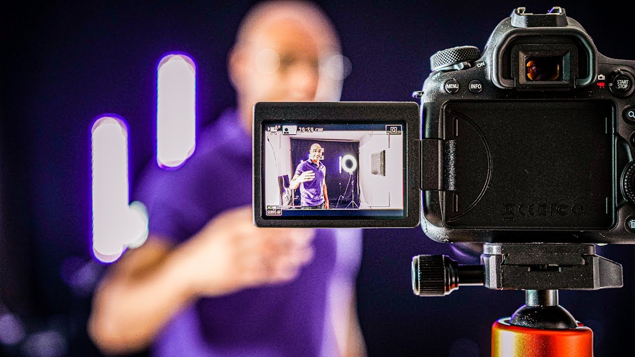 4 Ways To Be Confident On Camera Even When You're Not