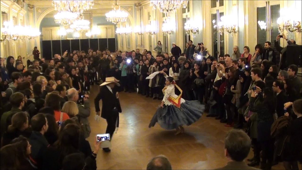 Fiesta del Pisco 2015 presentacion de Marinera en la Municipalidad de Paris XX