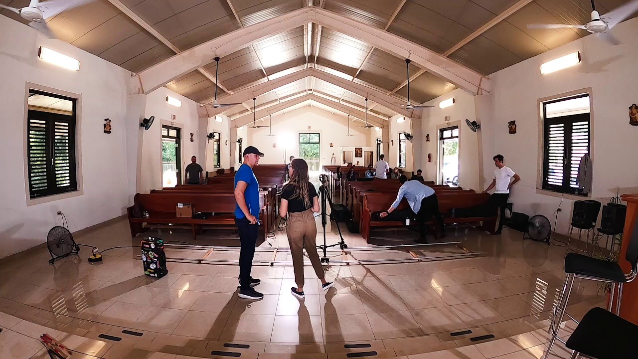 Montaje del Set de Grabaci&oacute;n para el Nuevo Video de Angel Chaparro