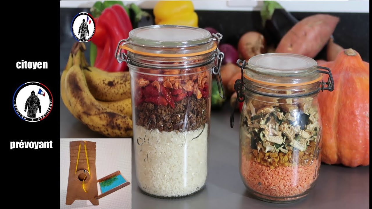 Je réalise des plats préparé déshydraté en bocal avec un séchoir solaire.