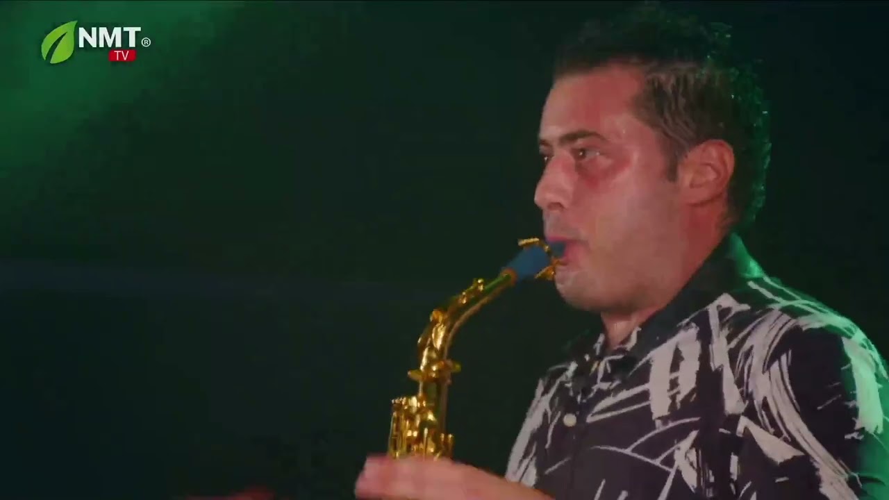 Elvis Sousa Uptown girl