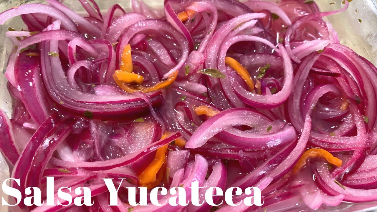 Salsa Yucateca - Curtido de Cebolla Morada con Chile Habanero - Salsa