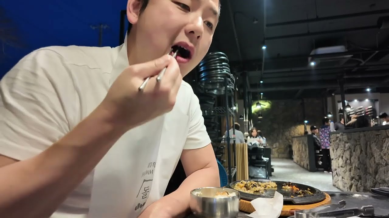 Eating My Favorite Jeju Black Pork