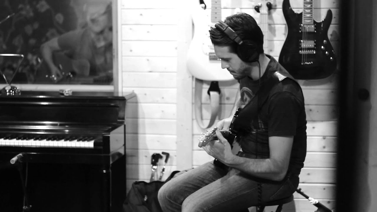 Jake Ward - Hit The Road (Official Video)