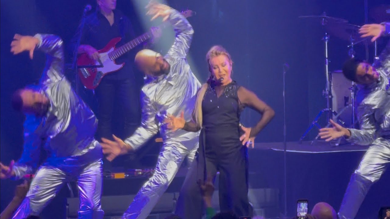 Sheila - Spacer (Live Tournée 8.0 at Dôme de Paris, 18/11/2025)