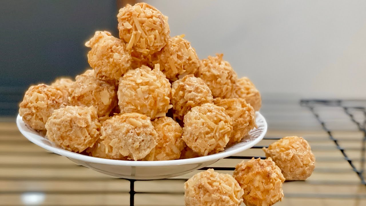 Cách Làm Bánh Dừa Nướng đơn giản và nhanh | Baked Coconut Cake ( Phụ đề)