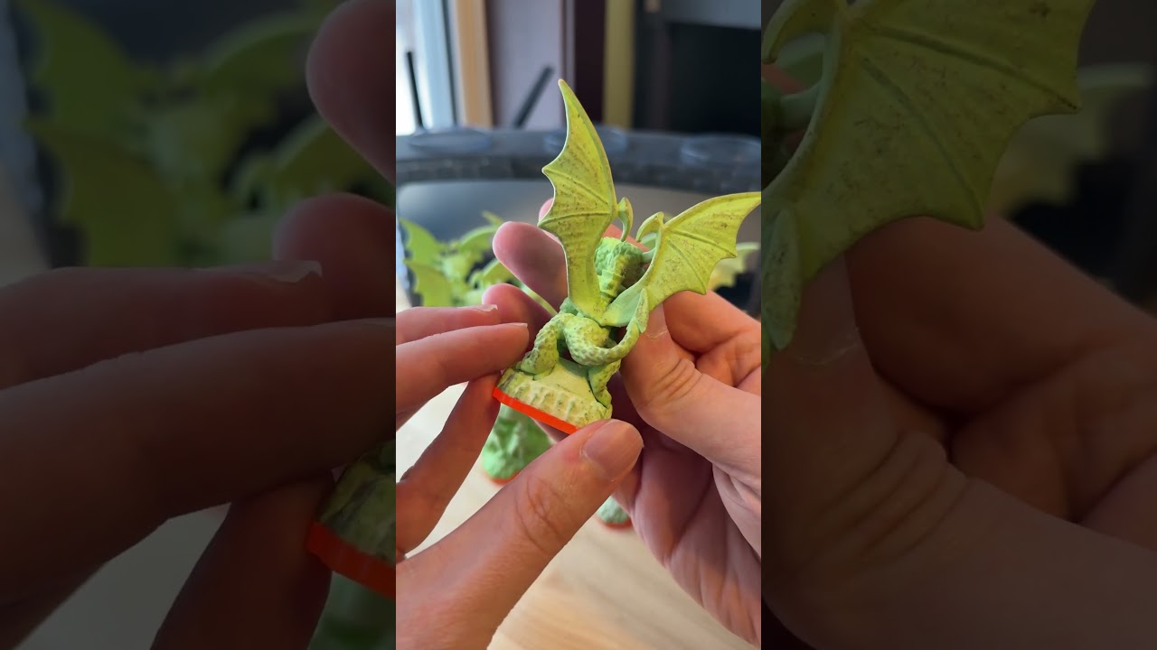 Чего ожидать от светящихся в темноте фигурок?