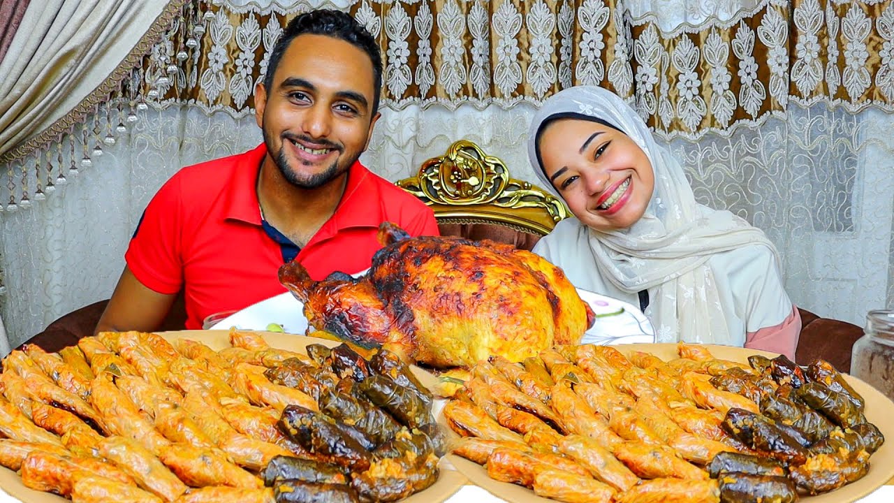 تحدي اكل محشي كرنب و ورق عنب مع فرخه مشوية👈اخيرآ اخدت حقي🔥