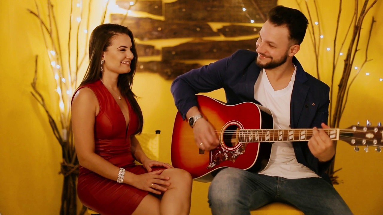 Suspicious Minds - Elvis Presley (Fer & Ju Cover Acústico)