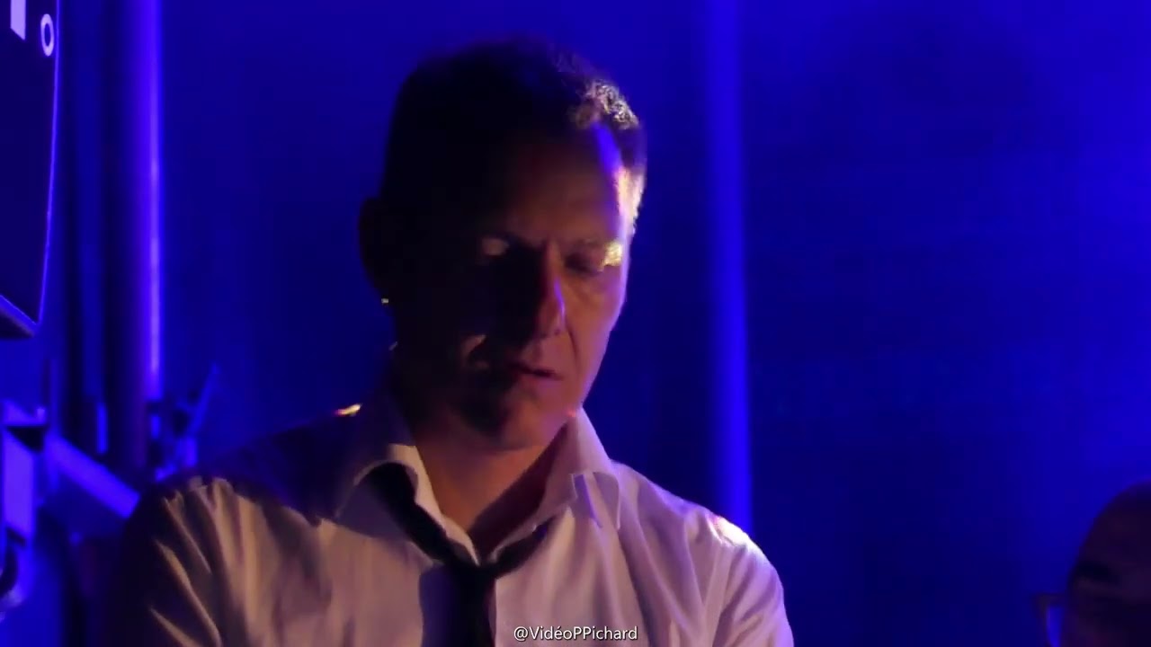 Craig Walker The blue words Les Mots Bleus Hommage à Christophe Juvisy 180622