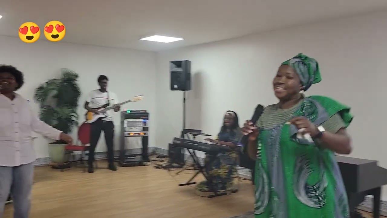 IL Y A DE LA JOIE DANS LA MAISON DE L'ÉTERNEL 