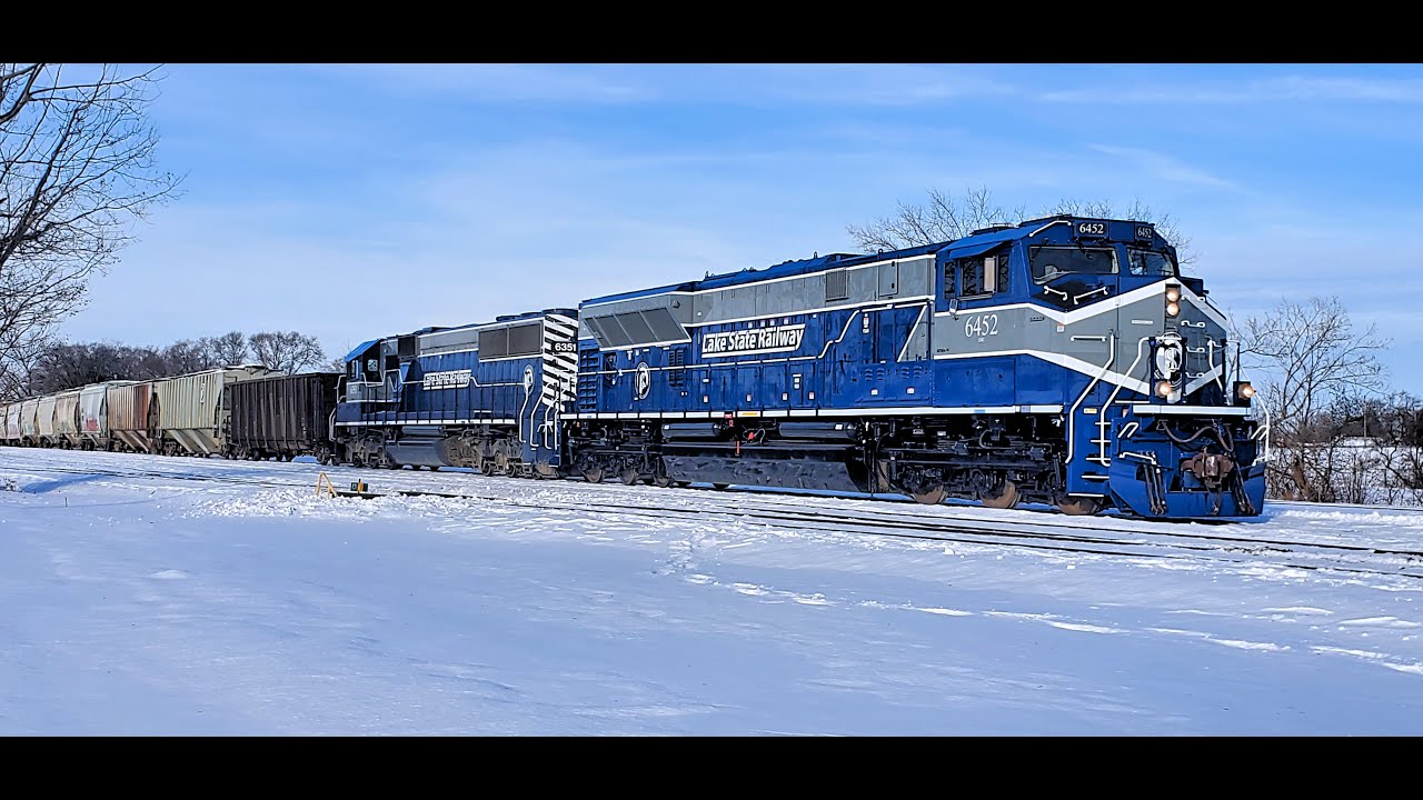 LSRC 6452 Train Y119.