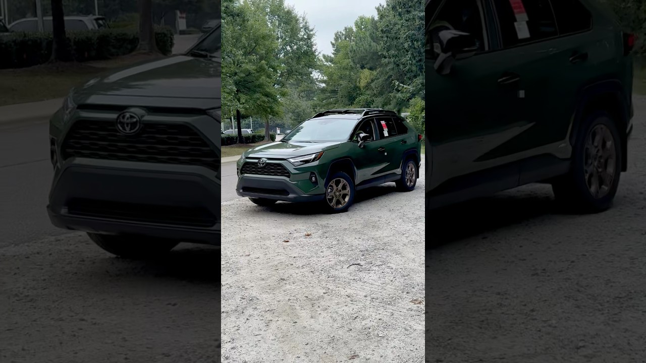 2025 Toyota RAV4 Hybrid Woodland!