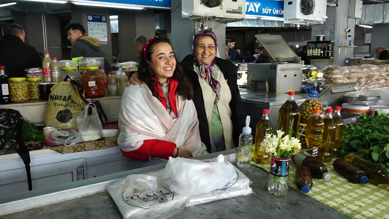 MERKEZ PAZAR YERİ ESNAFI DENETLEDİ