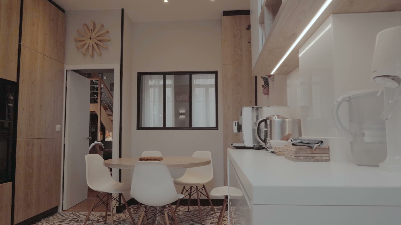 152&nbsp;m&sup2; 4 Ch 1 bureau + Garage 50 m&sup2; Pentes Croix Rousse LYON