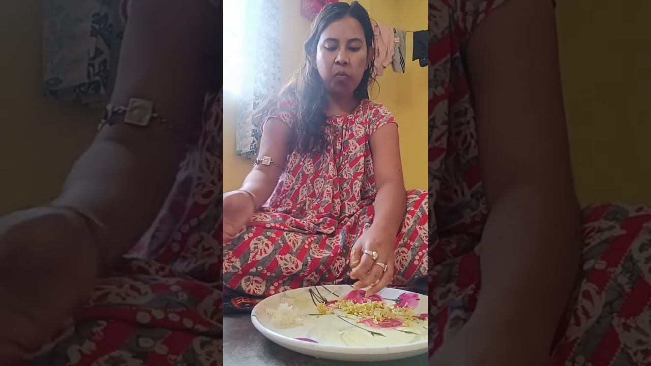 আজকের সোমবারে খাওয়া-দাওয়া ভিডিও ছোট্ট করে তোমাদের সাথে শেয়ার করলাম শরীরটাও এতটা ভালো নেই 🙂