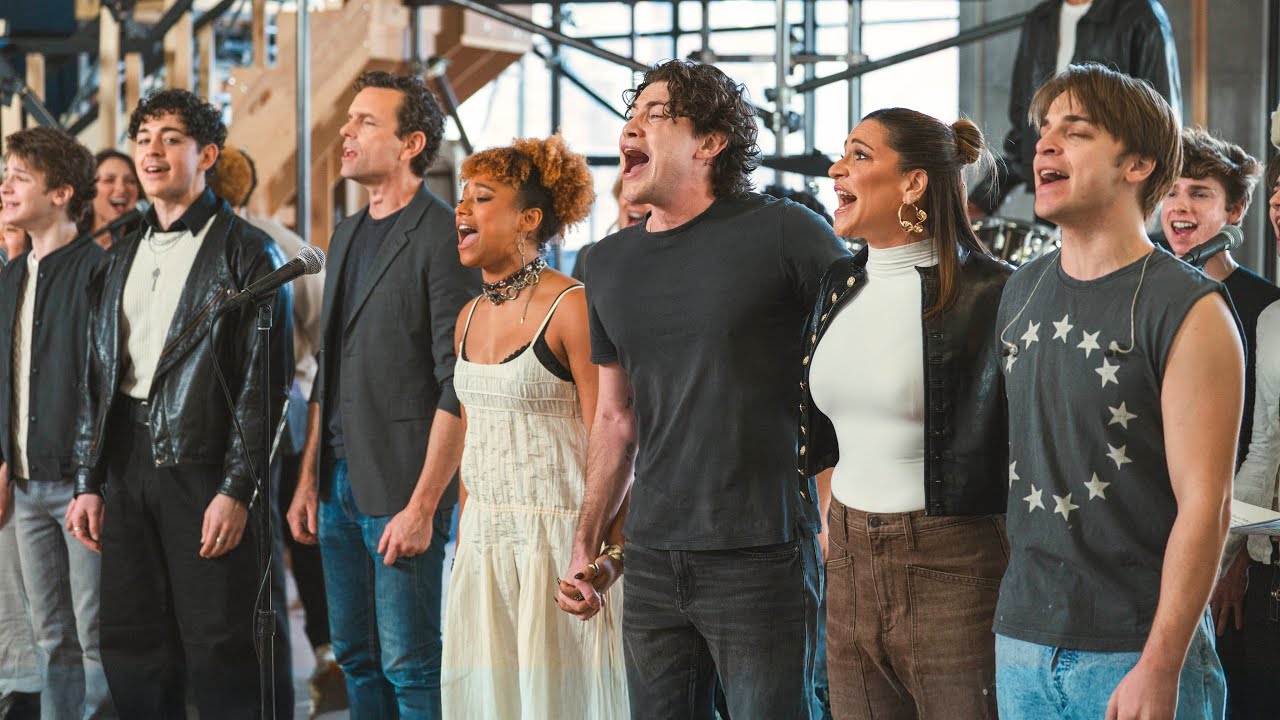 Press Day Sneak Peek with The Lost Boys: 