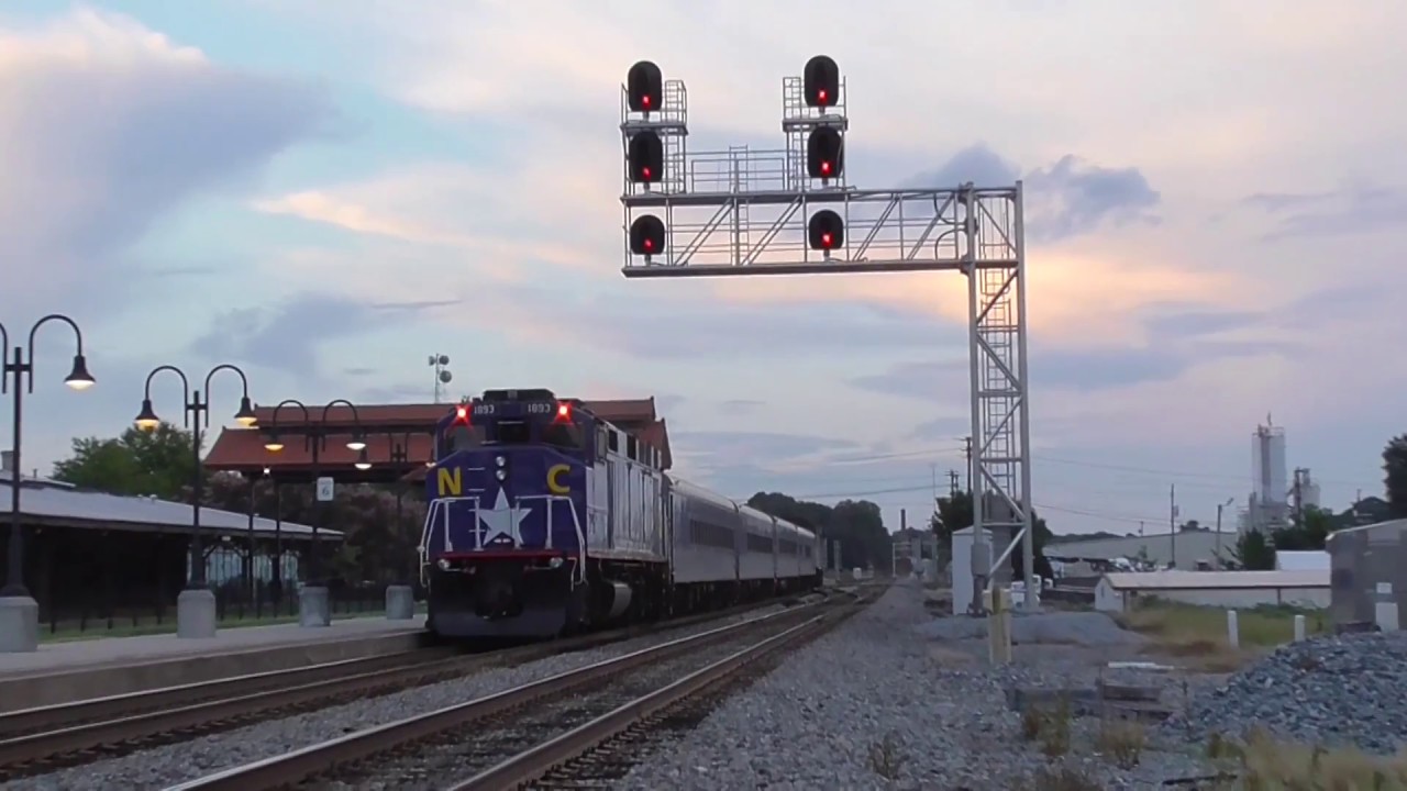 Trains in Salisbury, North Carolina