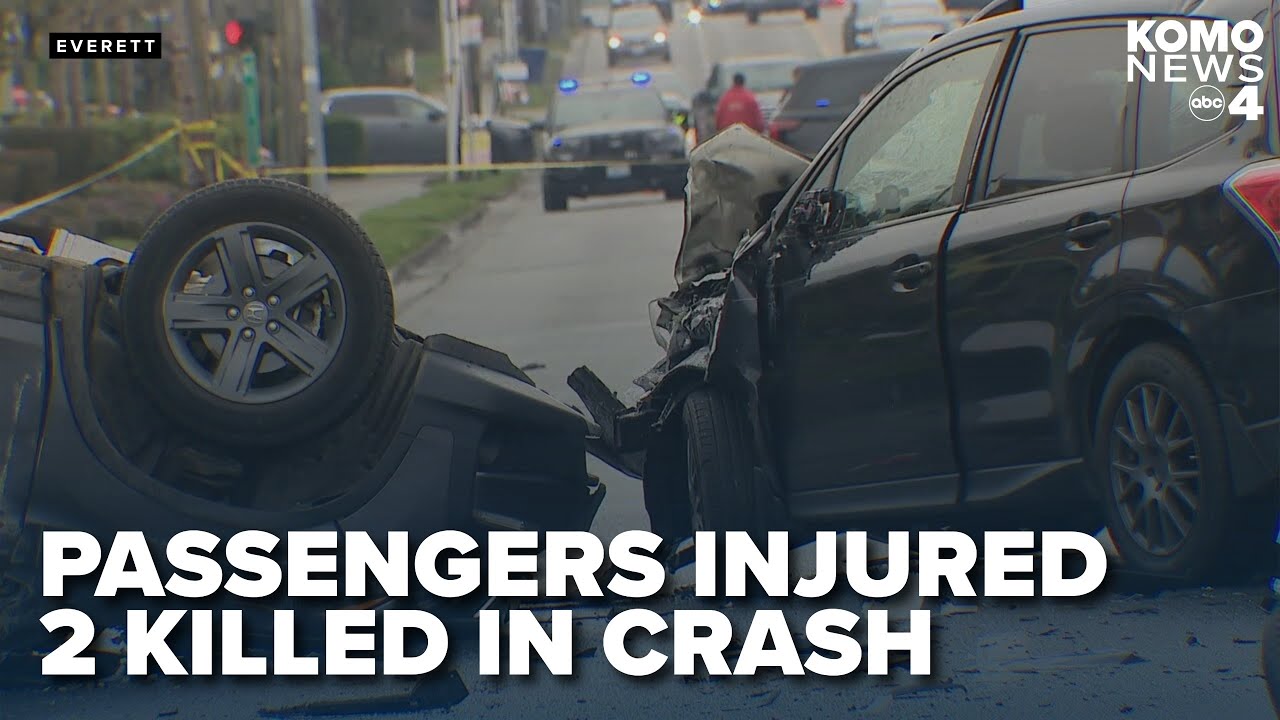 Multi-car crash in Everett kills 2 elderly people, injures other passengers