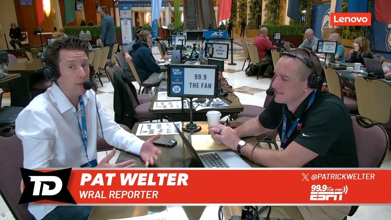 Pat Welter discusses reporting on UNC football, Tar Heels' divided locker room under Bill Belichick