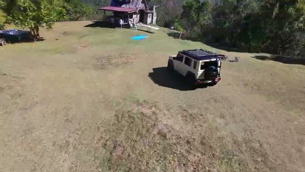 Chasing a Suzuki Jimny with a DJI Neo in a beautiful Hill Cabin in Abra (Camp Maney Hill)
