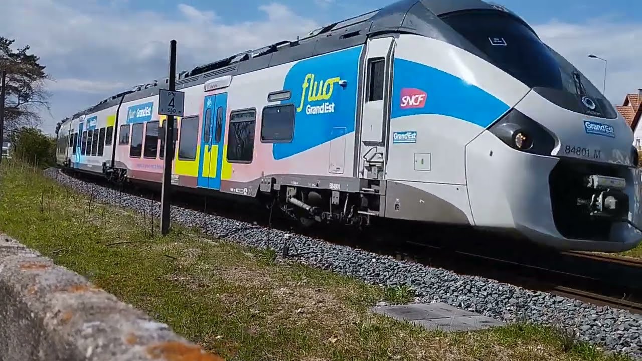 Train à un passage à niveau #71