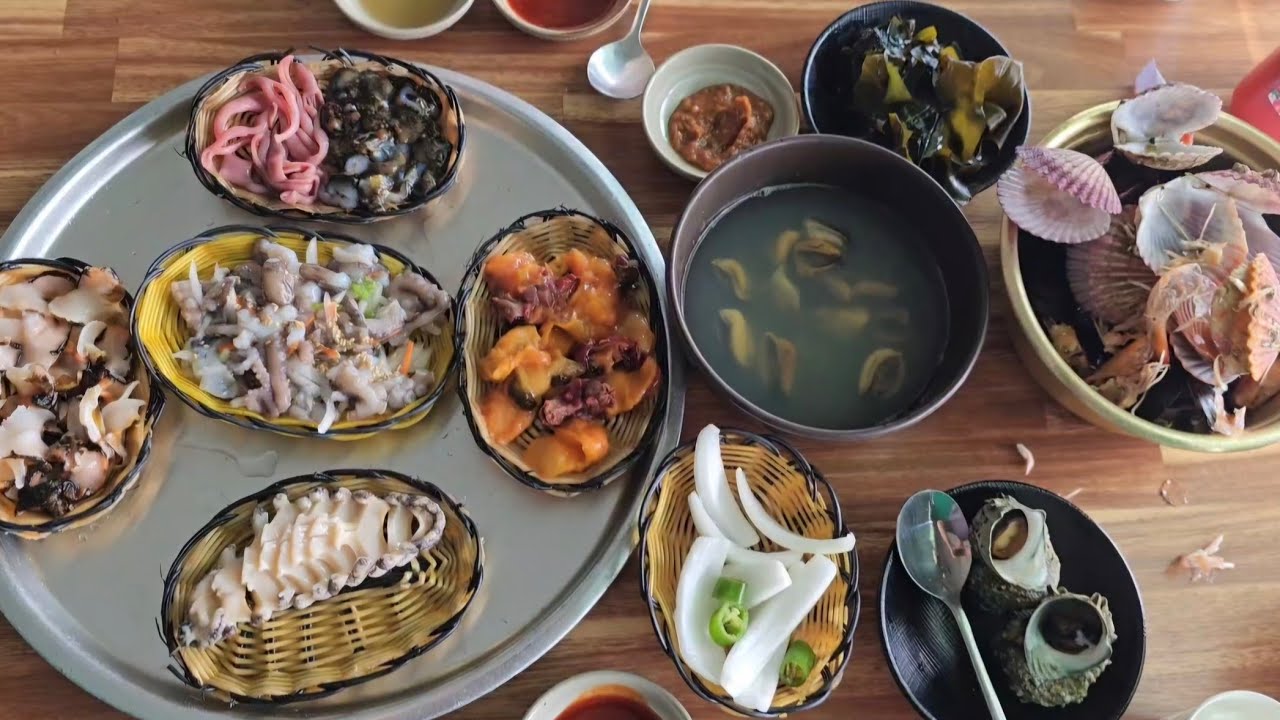 연화리  해녀촌   🦀  🐚  🐙   모듬  해산물  3 만원