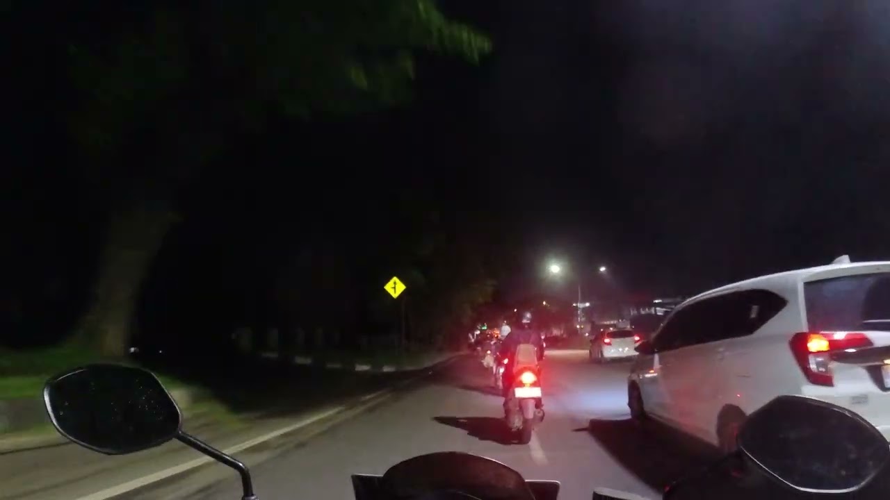Motoran malam-malam di Semarang amankah? 23/02/2026 - 21.00 WIB