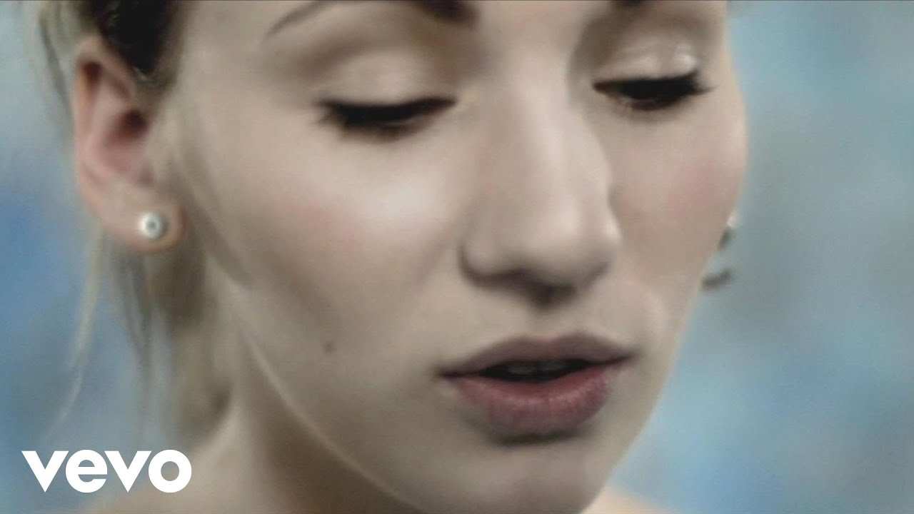 Moa Lignell - Whatever They Do