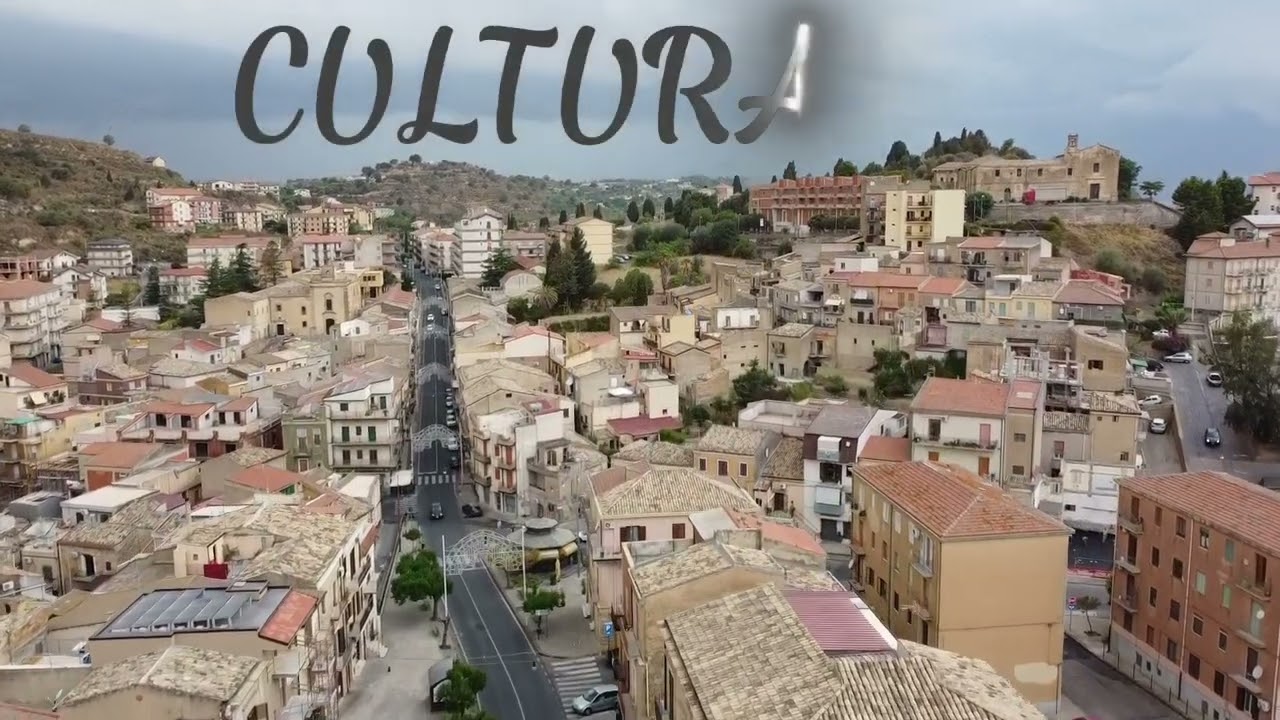 AGIRA 2024 ,VISTA DAL DRONE DELLA CITTÀ, UN INCANTO