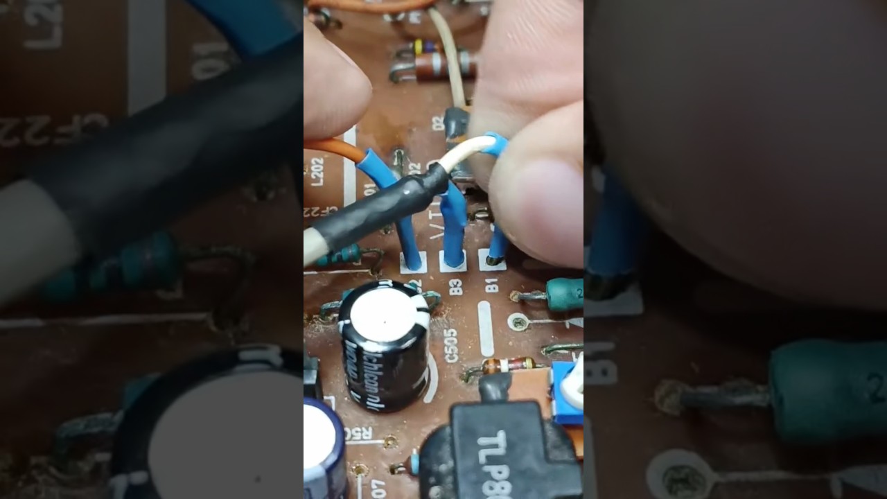 Restoring Black & White TV Circuit Connectors through Resoldering and Rewiring