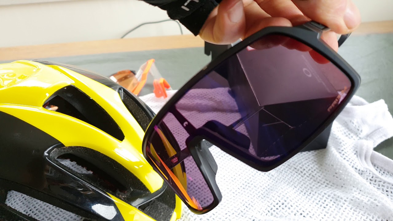 Oakley Sutro vs 100% Hypercraft Comparison [Who is the WINNER?] Cycling Glasses