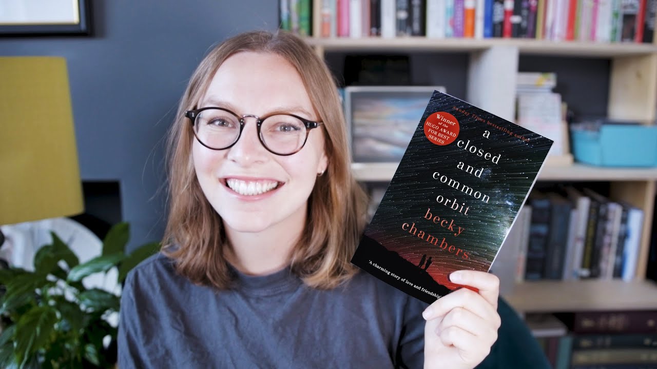 A Closed and Common Orbit by Becky Chambers