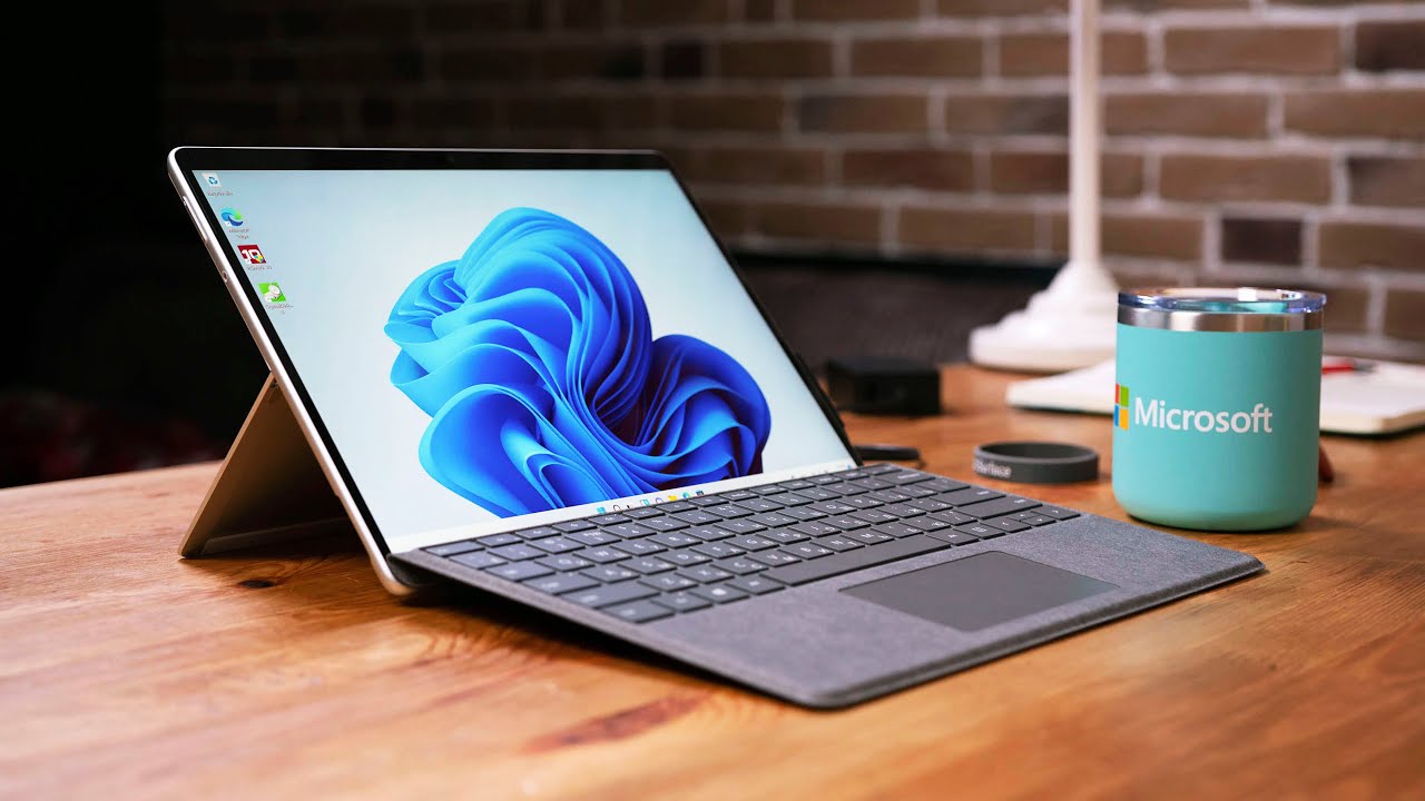 Обзор Microsoft Surface Pro 8
