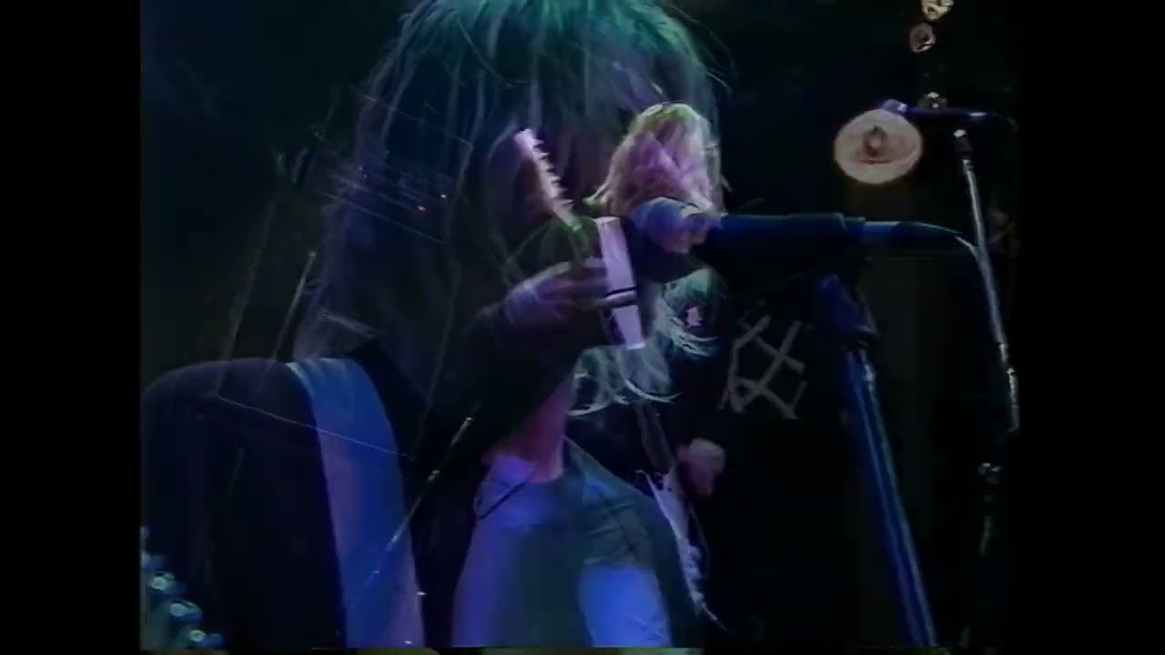 Nirvana |  Molly's Lips - video - HD