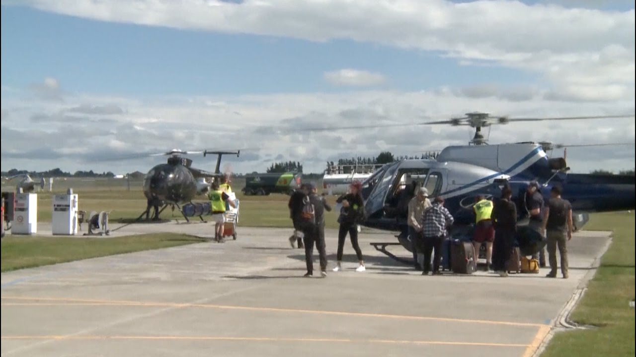 Chinese Consulate Evacuates Chinese Tourists from Quake-hit Kaikoura