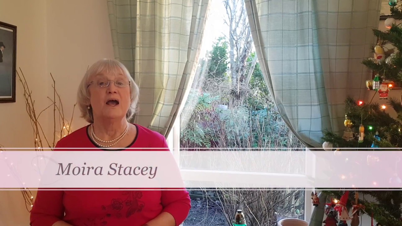 Tutorial 3 of Moira Stacey's Scottish Dancing - Strathspey Travelling and Setting