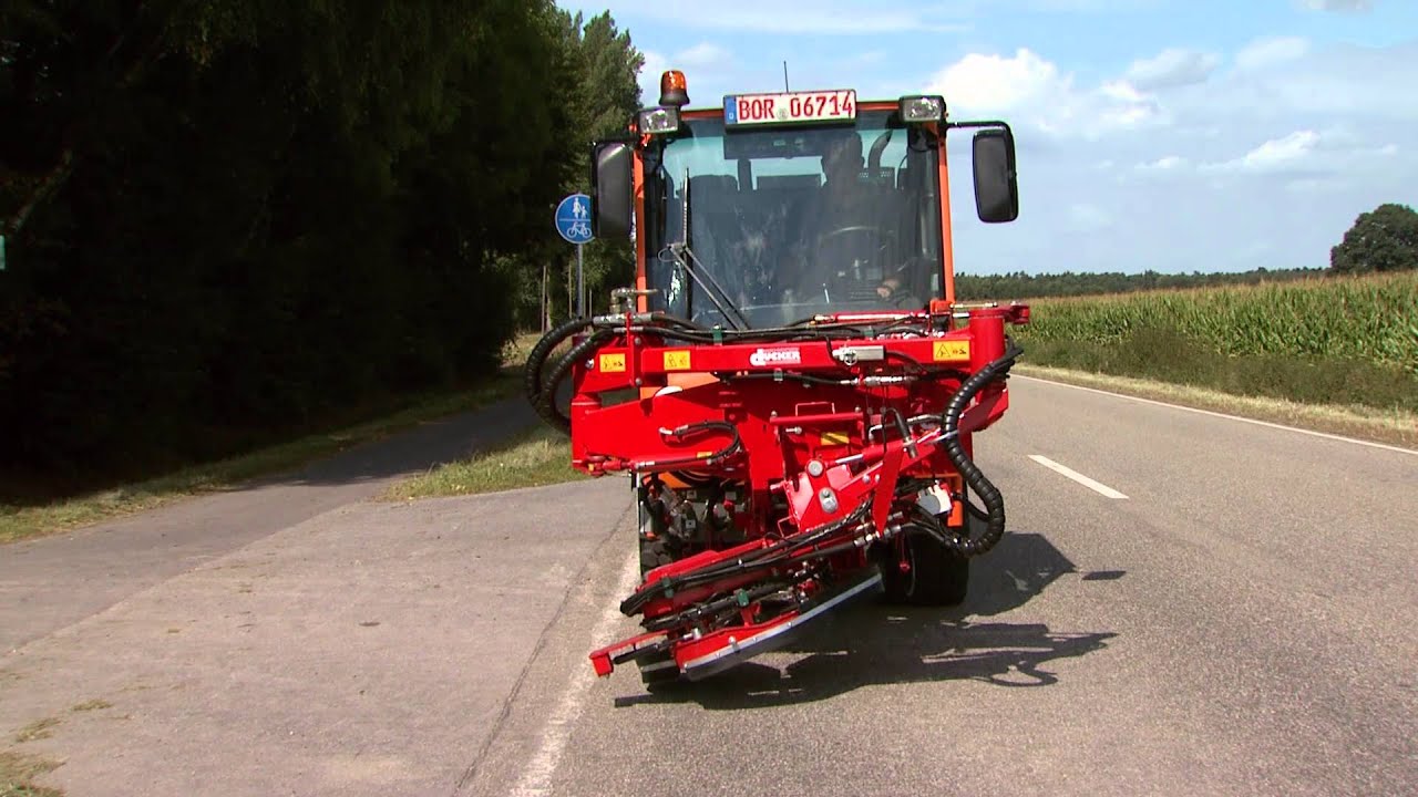 Duecker Leitpfostenmaeher / Reflector-post-mower LSM