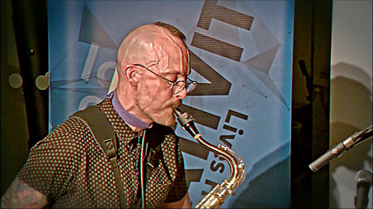 Yen \\ Feedback Saxophone \\ Electroacoustic Classical