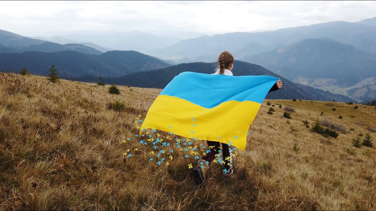 ГОРА КРИНТА: чарівна осіння меланхолія з манливими краєвидами. Відео для релаксу в 4К.