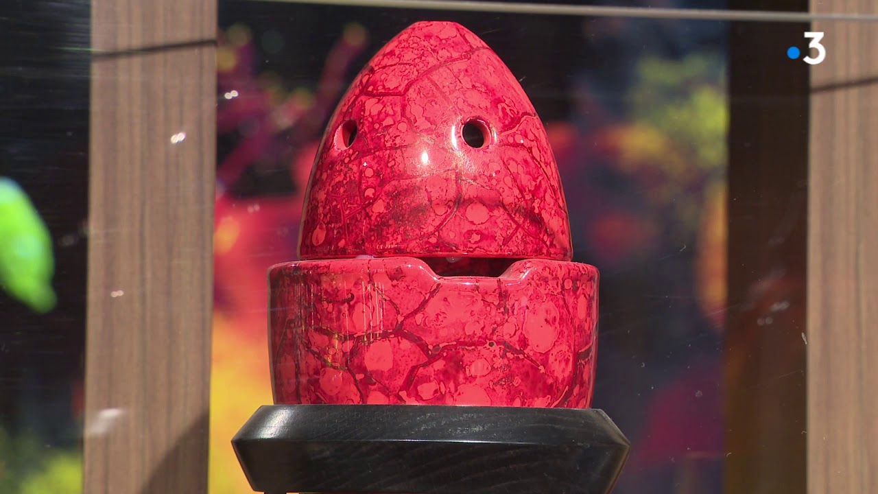 Les lampes Berger mises en lumières dans un musée à Bourgtheroulde-Infreville (27)