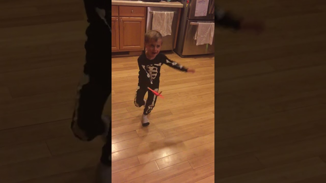 2018 10 31 Halloween Skeleton Costume