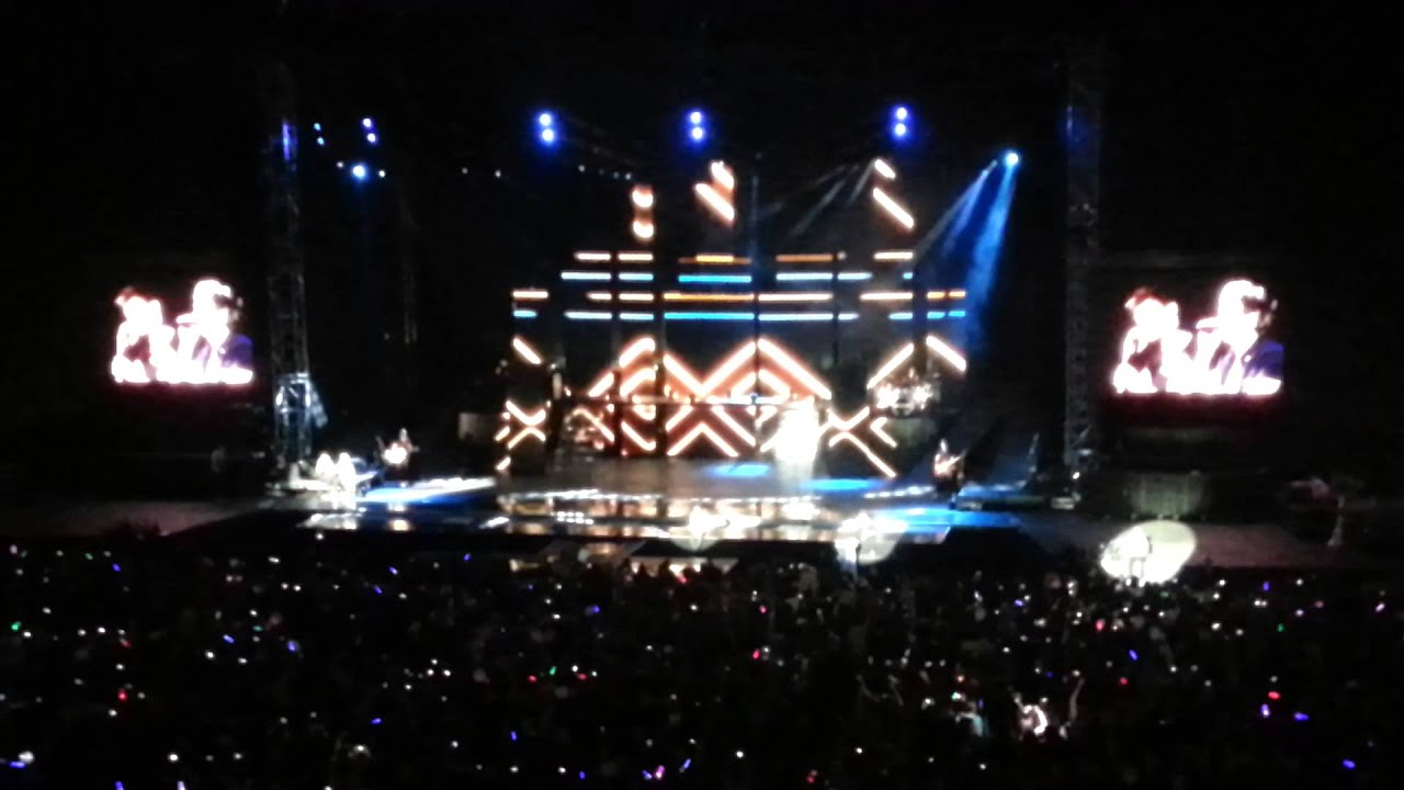 One direction Arena di Verona Over Again