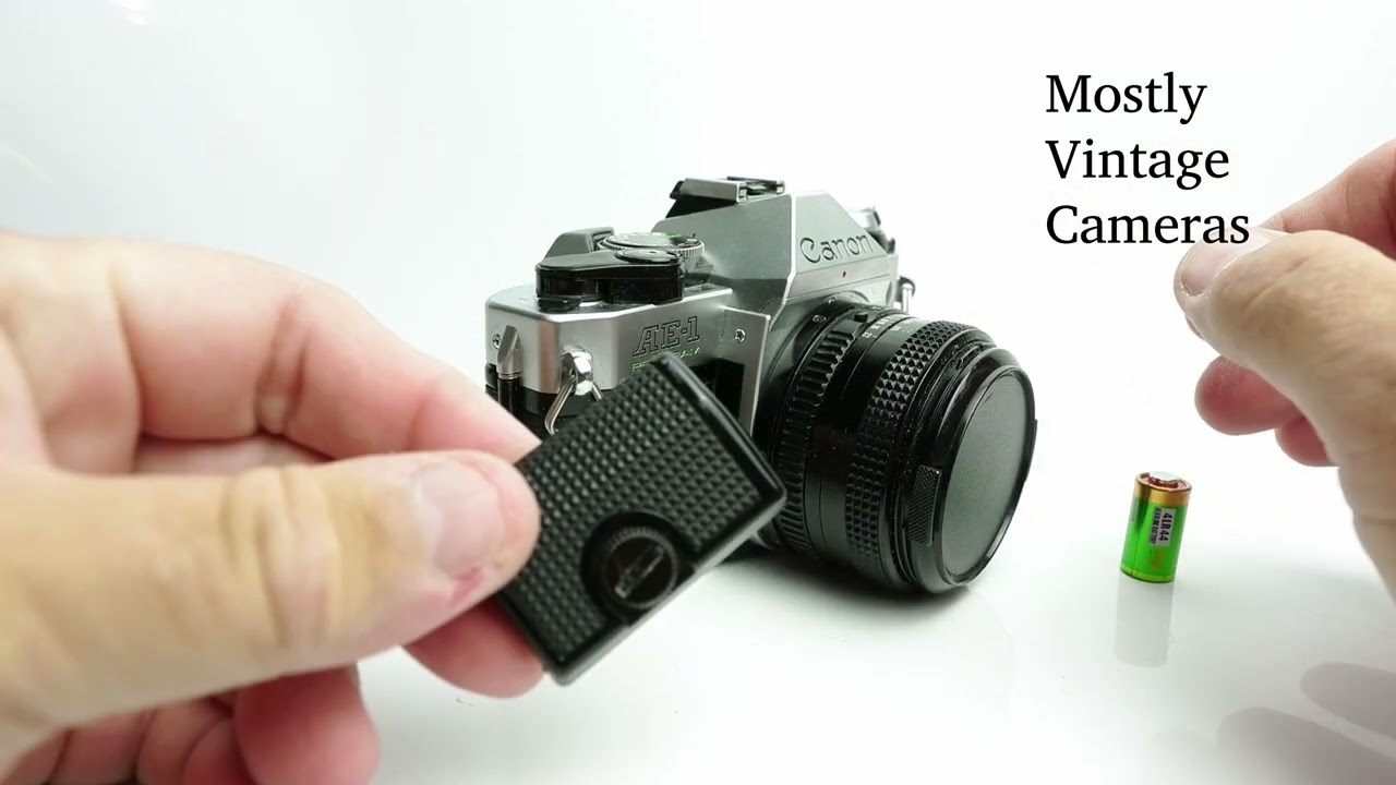 Программа Canon AE-1, установка аккумулятора