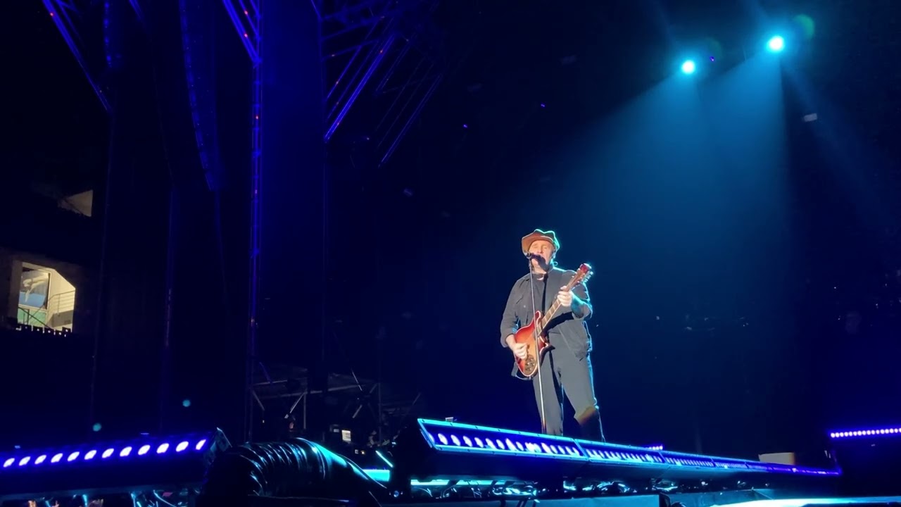 Amaral - Tardes (Palacio de Deportes Carolina Marín, Huelva, 01/11/2025)