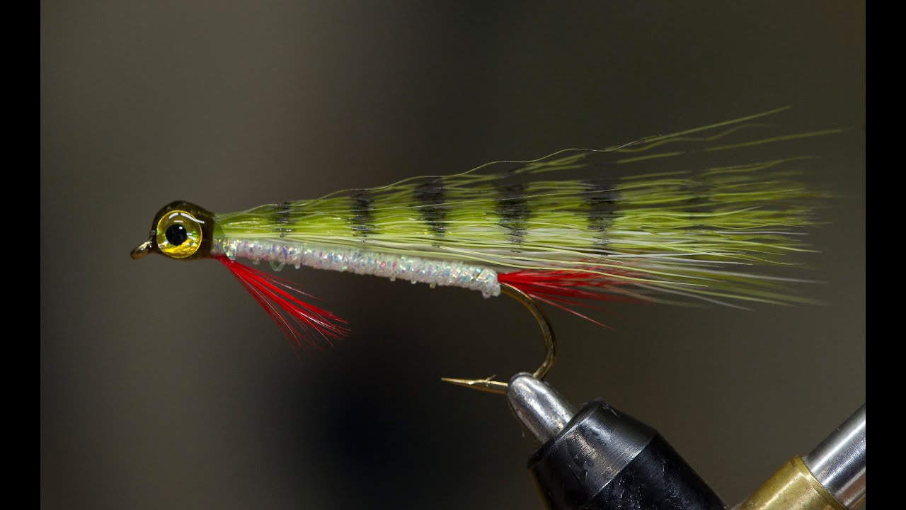 Fly Tying - Faux Bucktail Minnow