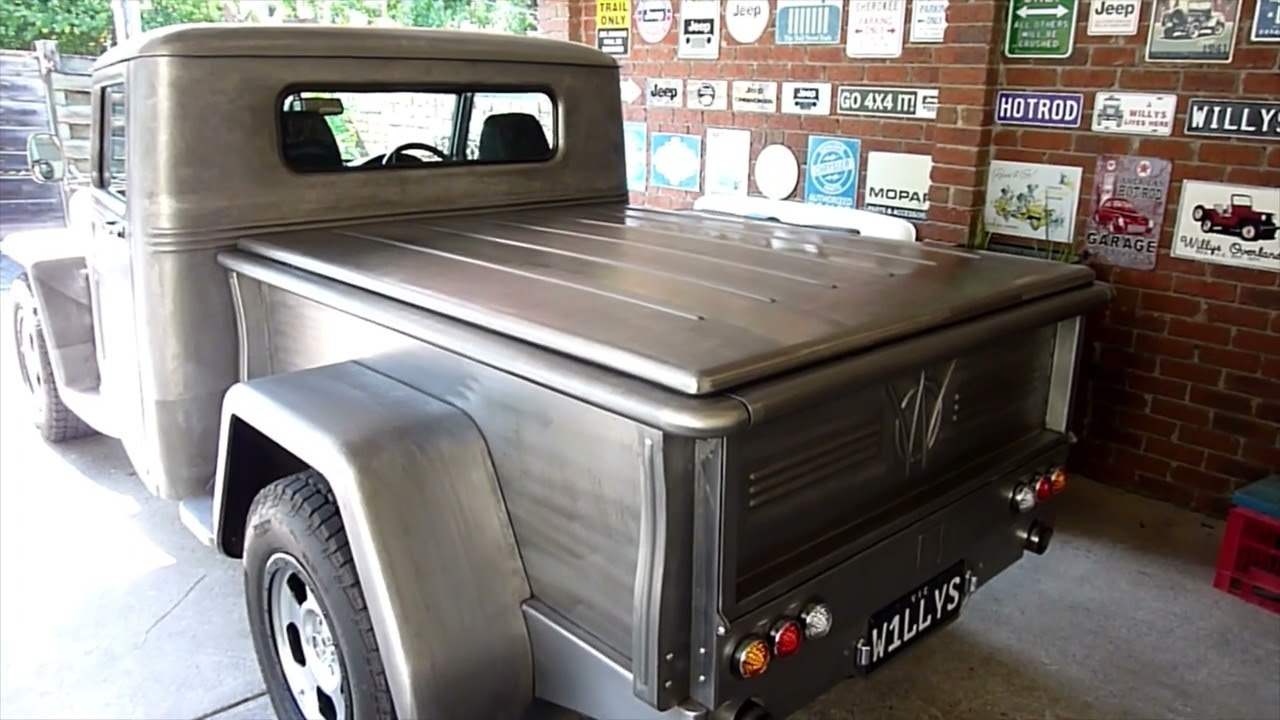 Using electric liner actuators to lift the tonneau. Willys Truck No.37