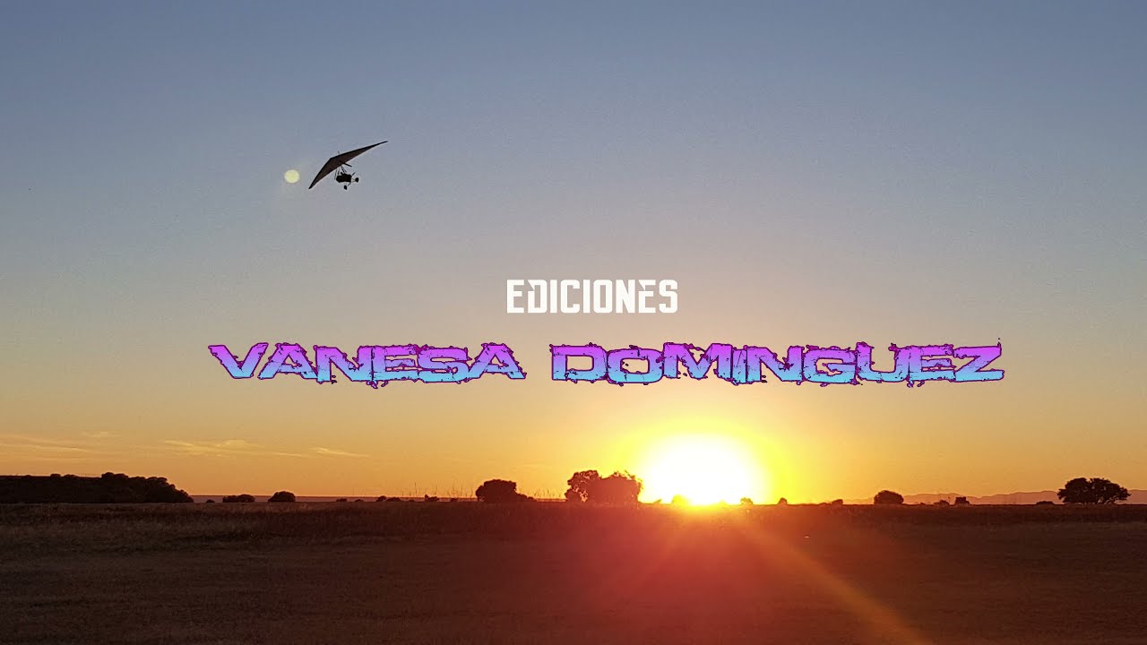🛸✨Niño de 8 años volando solo en su Paramotor! 🛸 Little 8 year old boy flying alone in his aircraft!
